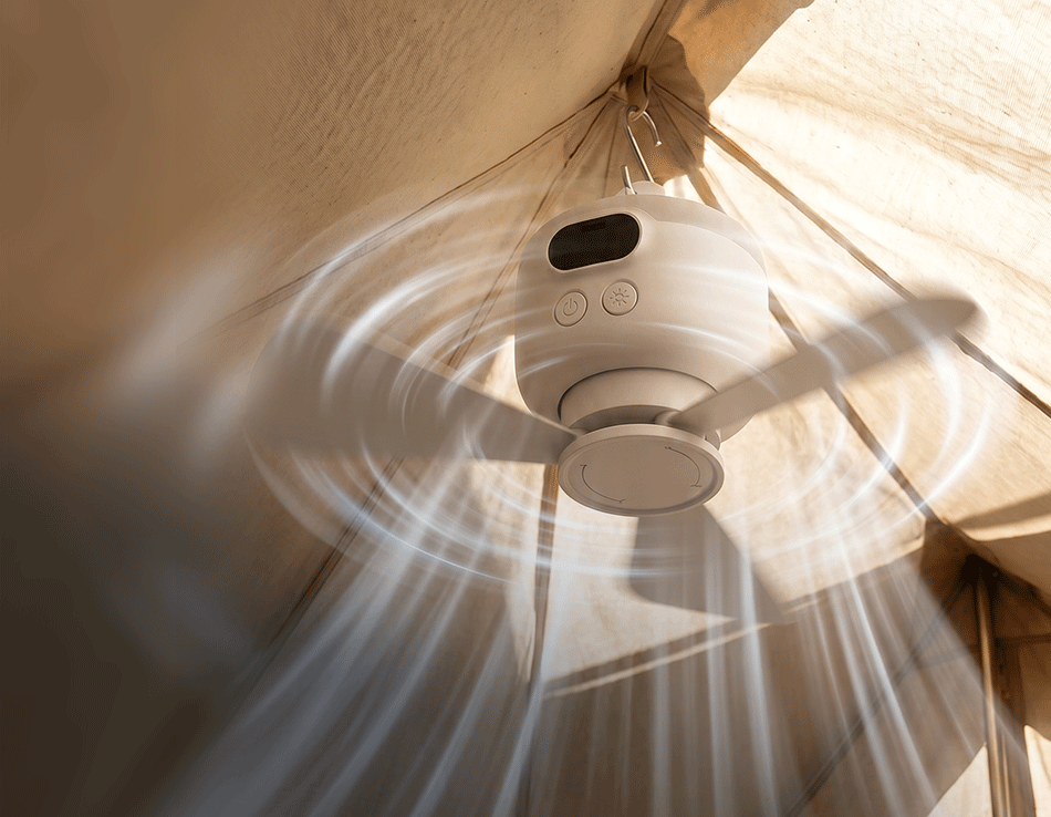 Kannettava retkeilytuuletin LED-valaistuksella ja kaukosäätimellä